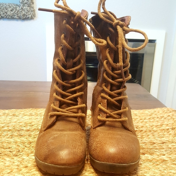 Brown High Heel Boots - Picture 2 of 3